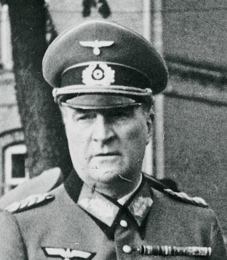 Øverst kommanderende i Danmark under besættelse Herman von Hanneken