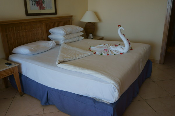 Kunst på sengen i Royal Grand Sharm